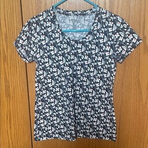 Uniqlo Floral Short Sleeve Top